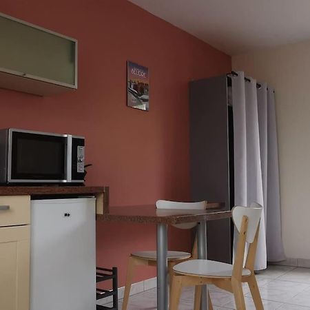 Studio Avec Jardin ブルスフラン エクステリア 写真