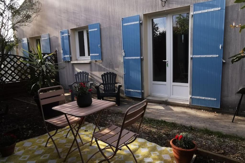 Studio Avec Jardin ブルスフラン エクステリア 写真